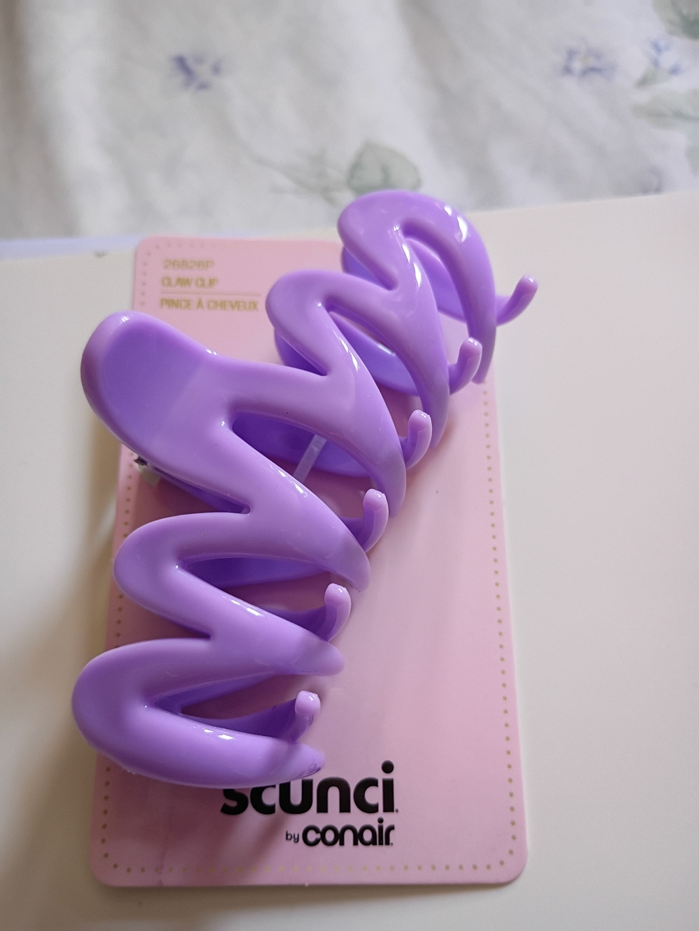 scunci Lavender Purple Wave Hair Claw Clip
